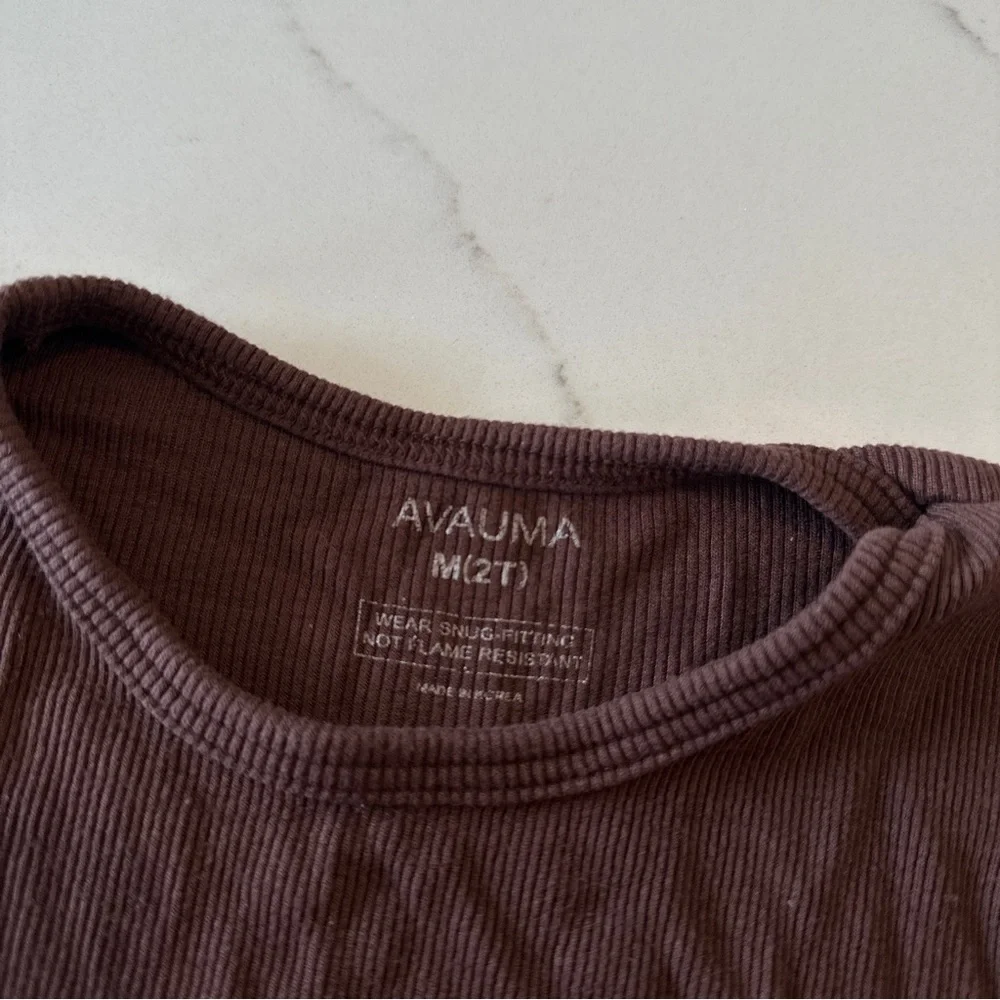 AVAUMA Ribbed Top - Picture 3 of 3
